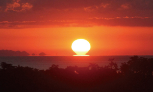 だるま夕日